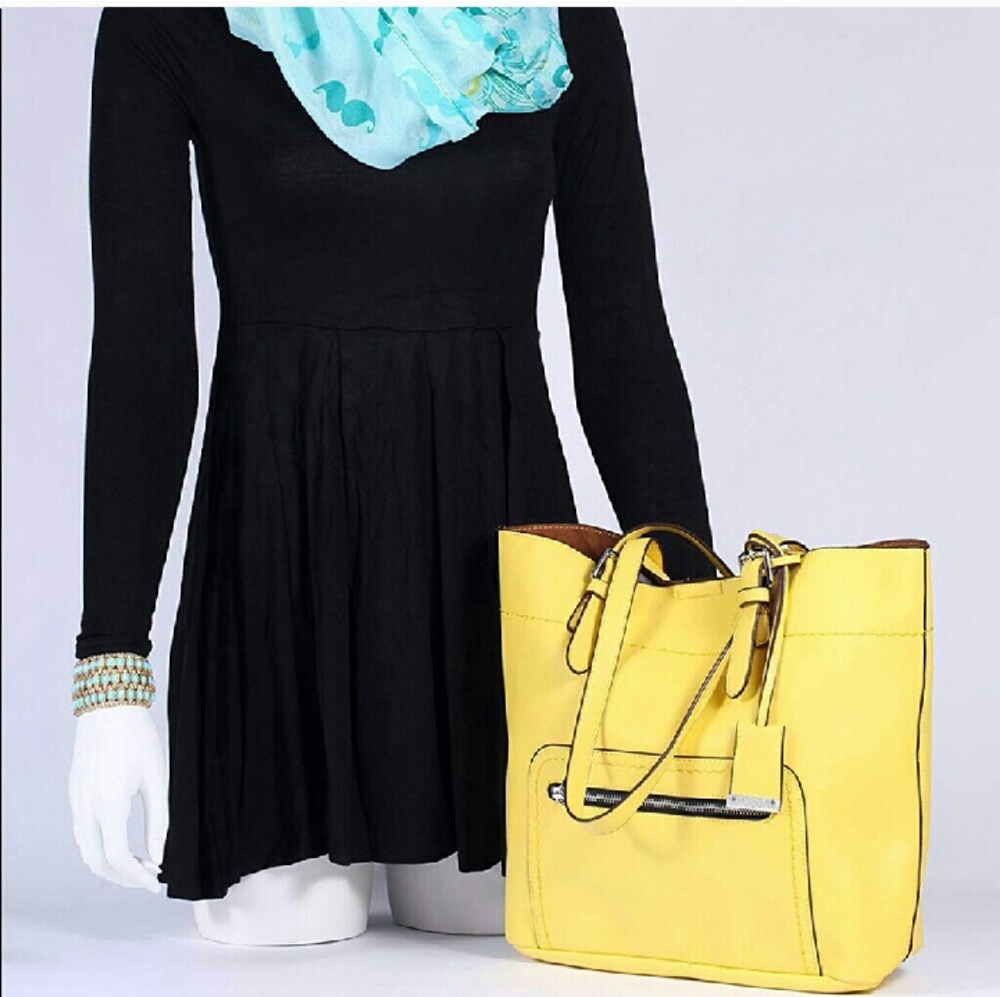 MoDA Lemon Yellow Tote - Picture 3 of 7